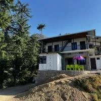 Sawra Homestay, hotel din Chakrāta