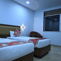 Hotel Alento, ξενοδοχείο κοντά στο Αεροδρόμιο Jamnagar - JGA, Jamnagar