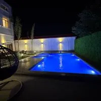 Turon City Hotel, hotelli kohteessa Samarkand