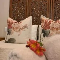 LUXURY FAMILY EN-SUITE ROOM @ 4 STAR GUEST HOUSE，米德爾堡的飯店