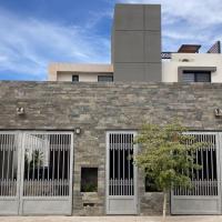 Casa Del Sol, kh&aacute;ch sạn gần S&acirc;n bay quốc tế Manuel M&aacute;rquez de Le&oacute;n - LAP, Los Bledales