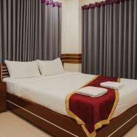 Baral Richmart Resthouse, hotel cerca de Aeropuerto de Barisal - BZL, Barisāl