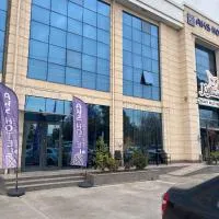 AKS Hotel، فندق في طشقند