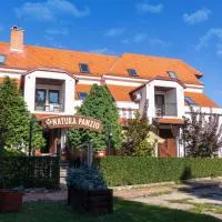 Natura Panzió Szilvásvárad, hotel v mestu Szilvásvárad