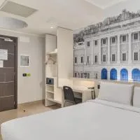 B&B Hotel Como Camerlata, хотел в Комо