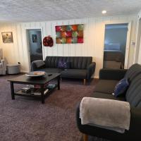 Bigspace Hightfallsritrghpool Tablewi-fi, hotel near Greater Rochester International Airport - ROC, Whites