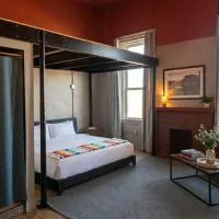 The Well Hotel & Taproom, hotel em Trinidad