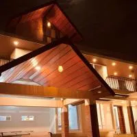 Hira Homestay Wayanad, Family-Friendly Stay Near Banasura Dam, hotel i Pinangode