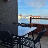 Cap Coudalère, Écrin du lac, triplex climatisé avec terrasses Le barcares, hotel v destinaci Le Barcarès