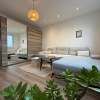 Štýlový oddychový byt s bezplatným parkovaním, hotel u gradu Prjevidza