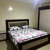 Chez Khady et Bak, отель рядом с аэропортом Leopold Sedar Senghor Airport - DKR в городе Yof