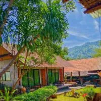 Phakphing Erawan Homestay - พักพิง เอราวัณ โฮมสเตย์, Hotel in Tha Kradan