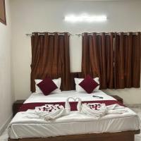 Hotel Royal Inn, hotel cerca de Aeropuerto de Pune - PNQ, Pune