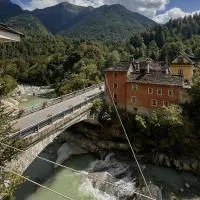 Casa panoramica sul fiume Anza e sul Monte Rosa, hotel u gradu 'Bannio'