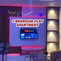 Cee&Tee SM ABK 1BEDROOM -247Electricity - Solar Inverter AC in bedroom, hotel u gradu Abeokuta