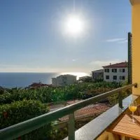 Pico Views by an island apart, hotel v destinaci Câmara de Lobos