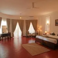 The Hundred House - Colonial Bungalow- Wayanad, hotell sihtkohas Ambalavayal