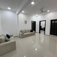 Your Cozy Stay in Bahrain, hotell i Jurdāb