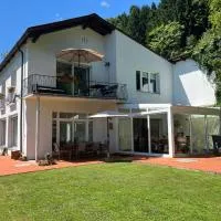 Seeblick mit Charme in der Villa Hirschfisch, hotell i Sattendorf