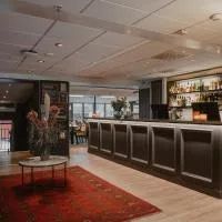 Home Hotel Kung Oscar, מלון בטרולהאטן