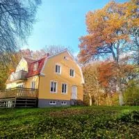 Ekebo Guesthouse، فندق في Svalöv