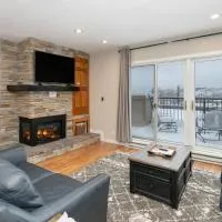 Great Location! Downtown WP with Hot Tub! Sleeps 6!, hotel din Winter Park