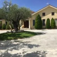 Agia Mavri House, hotell i Koilani