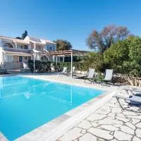 Nancy Luxury Suites, hotel a Kassiopi
