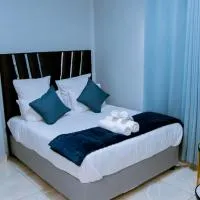 DC Guest House، فندق في Avondale
