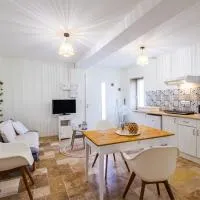 Appartement La Pierre, hotelli kohteessa Saint-Médard-de-Mussidan