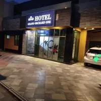 Grand Orchard One Hotel、ラホールのホテル