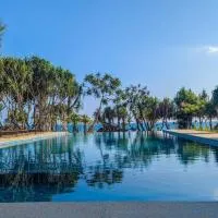 Arinna Beach Resort โรงแรมในแทนกาลเล