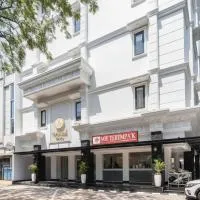Wyneth Hotel Airport, hotel sa Rawabokor Dua