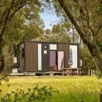 Olive Sanctuary by Tiny Away, hotel v destinaci Taggerty