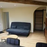 Cottage - La Petite Chaumière, hotel sa Rouilly-Sacey