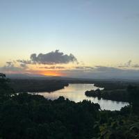The lookout B&B, hotel near Innisfail Airport - IFL, Banana Island