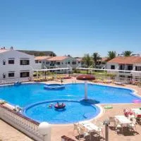 Son Bou Playa Gold by Menorca Vacations: Son Bou'da bir otel