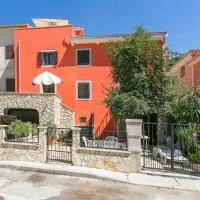 Haus in Istrien direkt am Meer, hotel en Plomin