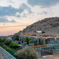 jabal shams view stay نزل إطلالة جبل شمس, hotel u gradu 'Al Hamra'