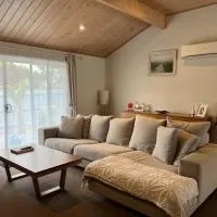 Large Family Beach House outdoor living, hotel a Wimbledon Heights