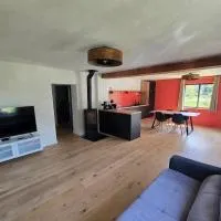 Maison à la campagne, hotel a Villers-lès-Bois