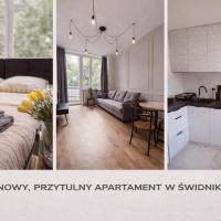 Black or White Świdnik Apartment's, kh&aacute;ch sạn gần S&acirc;n bay Lublin - LUZ, Świdnik