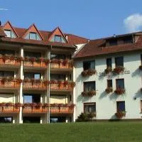 Hotel Burg Waldau, viešbutis mieste Graselenbachas