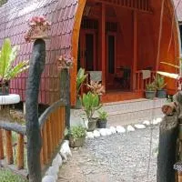 Batu Katak Jungle River & Trekking, hotel en Bukit Lawang