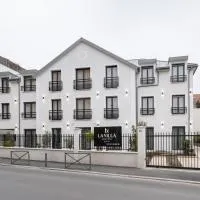 Appart 'hôtel LA VILLA LE BOURGET, Paris, parc des expositions, hotel Le Bourget-ban