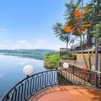 Hồ Mây Homestay, hótel í Bảo Lâm
