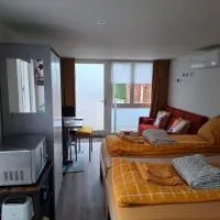 Studio Dajan, hotel Almerében