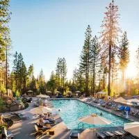 Rush Creek Lodge at Yosemite, hotel i Groveland
