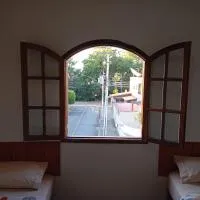 Apartamento mobiliado, 2 q, perto Unimed, CSN, via Dutra, H Zilda Arns, hotel v destinaci Volta Redonda