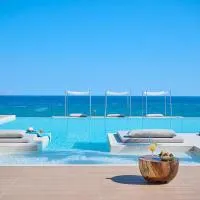 Oros Luxury Beach Resort, hotel Jeorjúpoliban